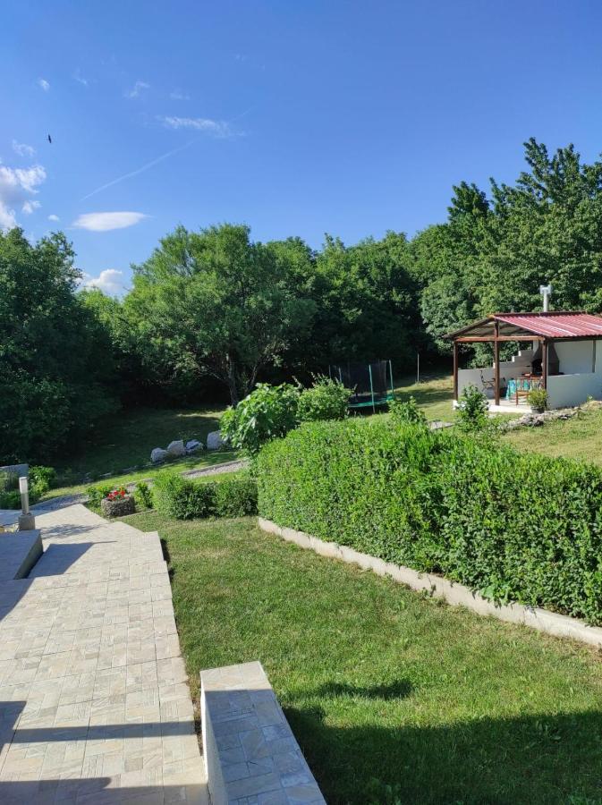Ferienwohnung Gradina Hreljin Exterior foto